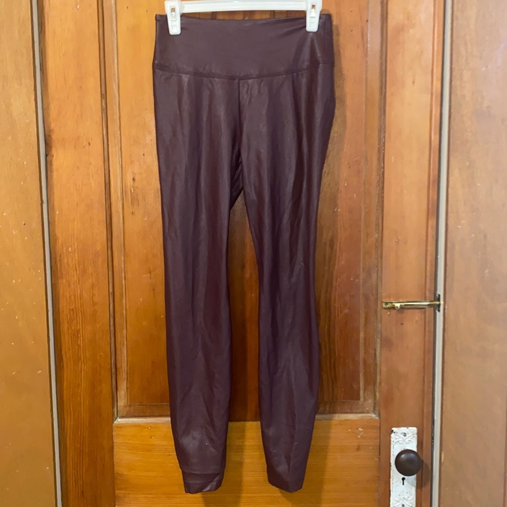 WHITE HOUSE BLACK MARKET MAROON LEATHER LEGGINGS WORN TWICE